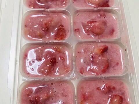 【離乳食 後期】苺ミルク煮